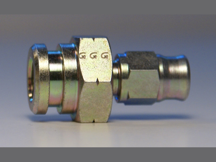 Фитинг мама M10*1 под прямой конус, под ключ 19mm D-03 сталь 758-03-31P, Goodridge