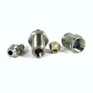 Фитинг папа AN-03 3/8X24 c прокачным штуцером, длинный D-03 сталь 443-03BNP, Goodridge - Фитинг папа AN-03 3/8X24 c прокачным штуцером, длинный D-03 сталь 443-03BNP, Goodridge