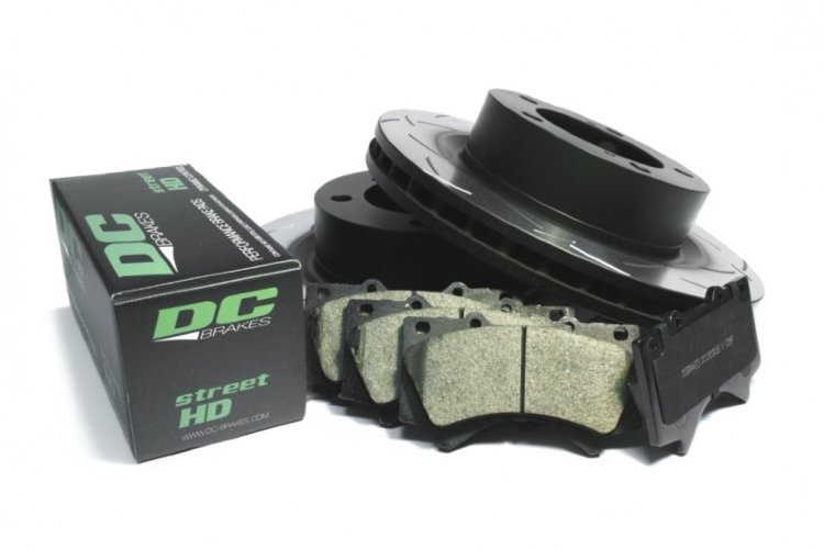 КОМПЛЕКТ ПЕРЕДНИЙ:Торм. диски DBA42724S T3+колодки DCbrakes sHD Toyota LC200,Lexus LX570,450D 2015->
